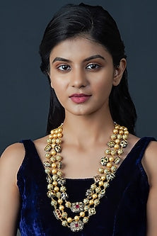 Black Rhodium Finish Stone Necklace Set In 18 Kt