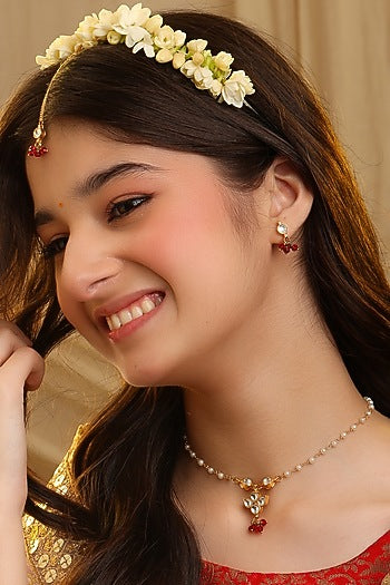 Gold Finish Maroon Kundan Necklace Set For Girls