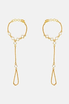 Gold Finish Glass Kundan Haathphool For Girls (Set of 2)