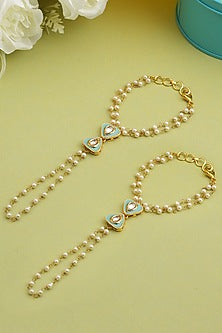 Gold Finish Glass Kundan Haathphool For Girls (Set of 2)