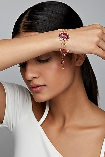Gold Finish Mogra Bracelet In Sterling Silver