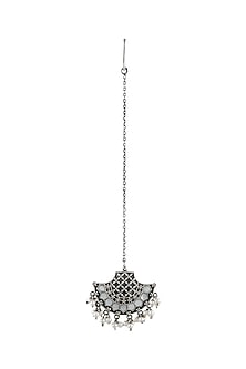 Silver Finish Oxidised Maang Tikka In Sterling Silver