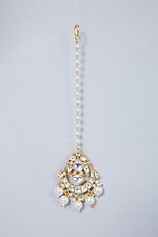 Gold Finish Pearl Maang Tikka