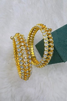 Matte Gold Plated Pacchi White Jadtar Stone Adjustable Bangle