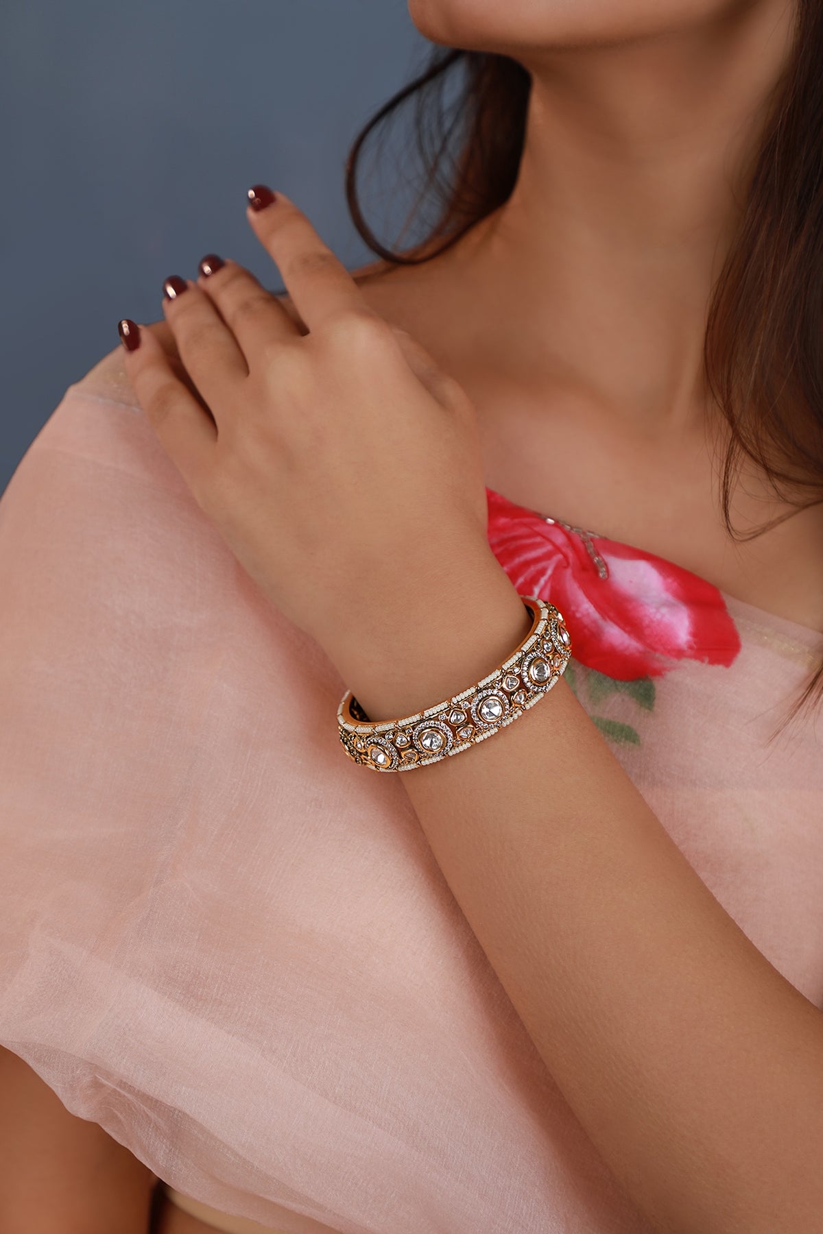 Matte Gold Plated White Jadtar Stone Adjustable Bangle