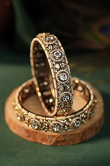 Matte Gold Plated White Jadtar Stone Adjustable Bangle