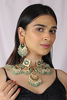 Gold Finish Jadau & Pearl Choker Necklace Set