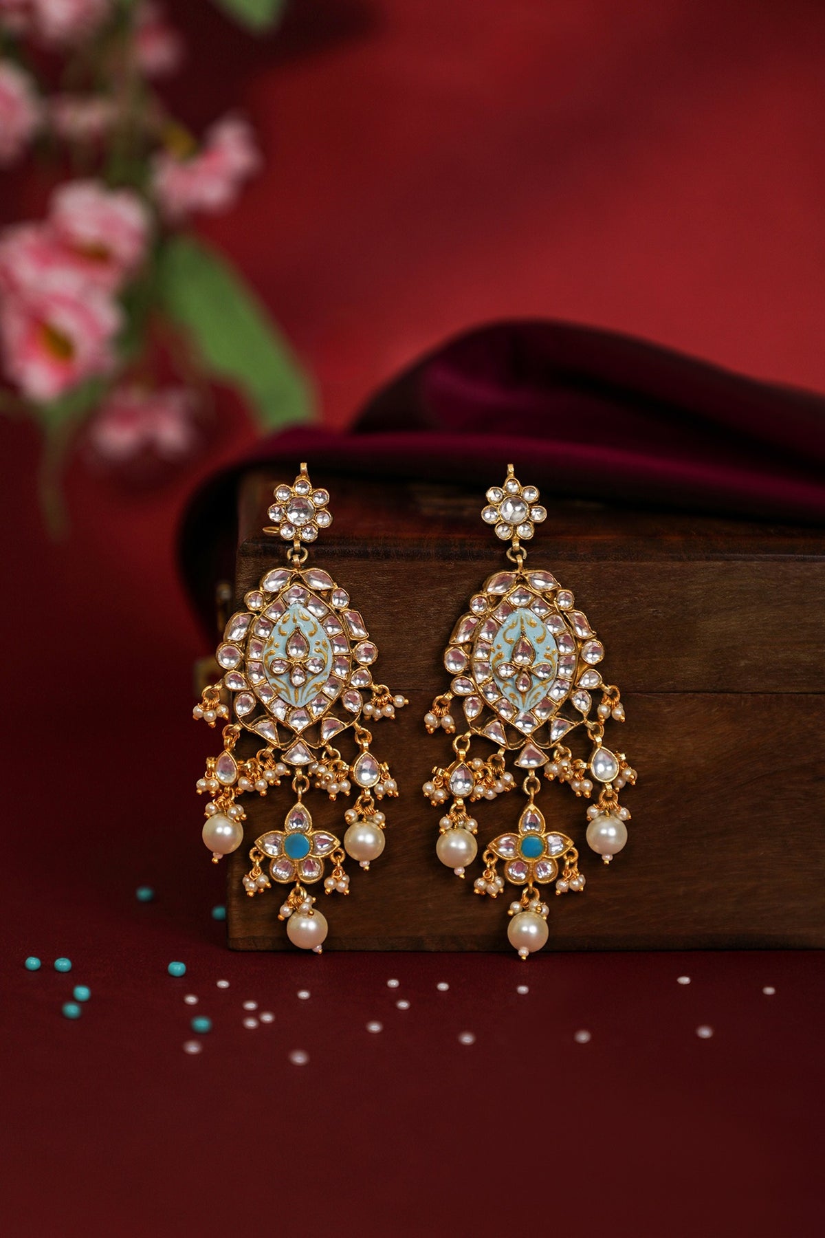 Matte Gold Plated Firozi Blue Meenakari Pendant Necklace Set