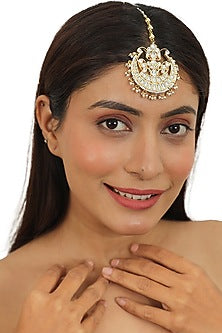 Gold Plated Maang Tikka With White Jadtar Stones