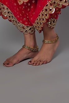 Gold Finish Kemp Stone Temple Anklets (Set of 2)