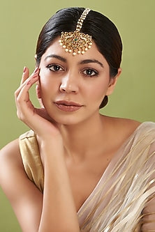 Gold Finish Pearl & Stone Maangtikka