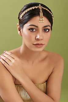 Gold Finish Pearl & Stone Mathapatti