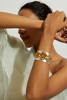 Two Tone Finish Pearl Cuff