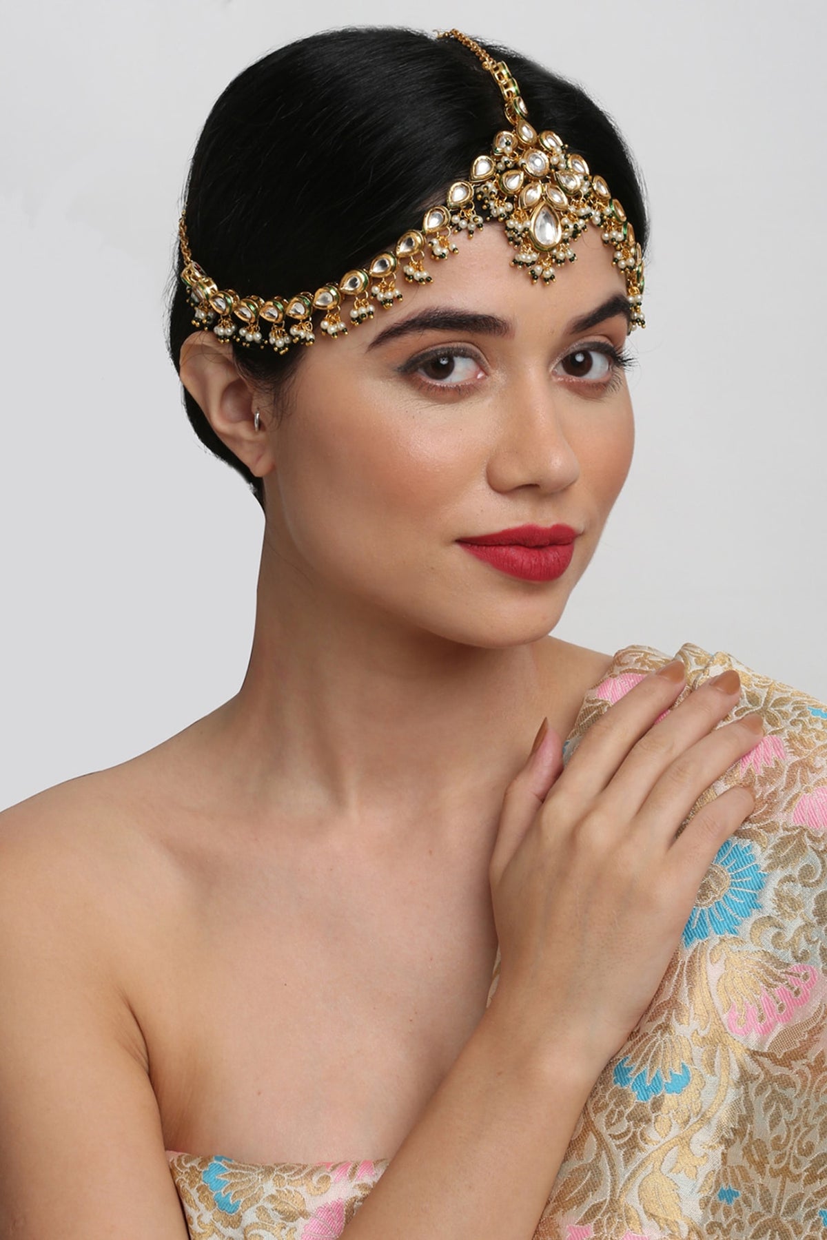 Gold Finish Green Kundan Polki & Pearl Mathapatti