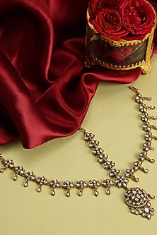 Gold Finish Kundan Polki Mathapatti