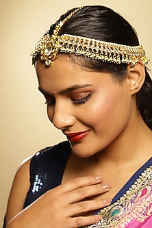 Gold Finish Kundan Polki & Synthetic Stone Mathapatti