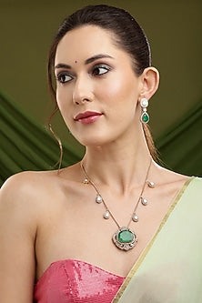 Antique Gold Finish Natural Stone Necklace Set
