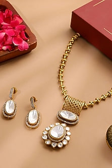Antique Gold Finish Kundan Polki Necklace Set