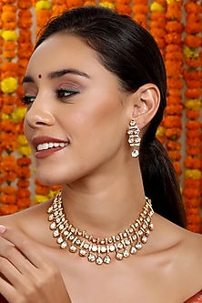 Gold Finish Kundan Polki & Moissanite Choker Necklace Set