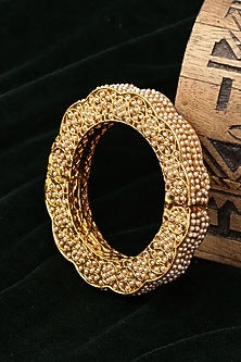 Gold Finish White Kundan Polki Bangle