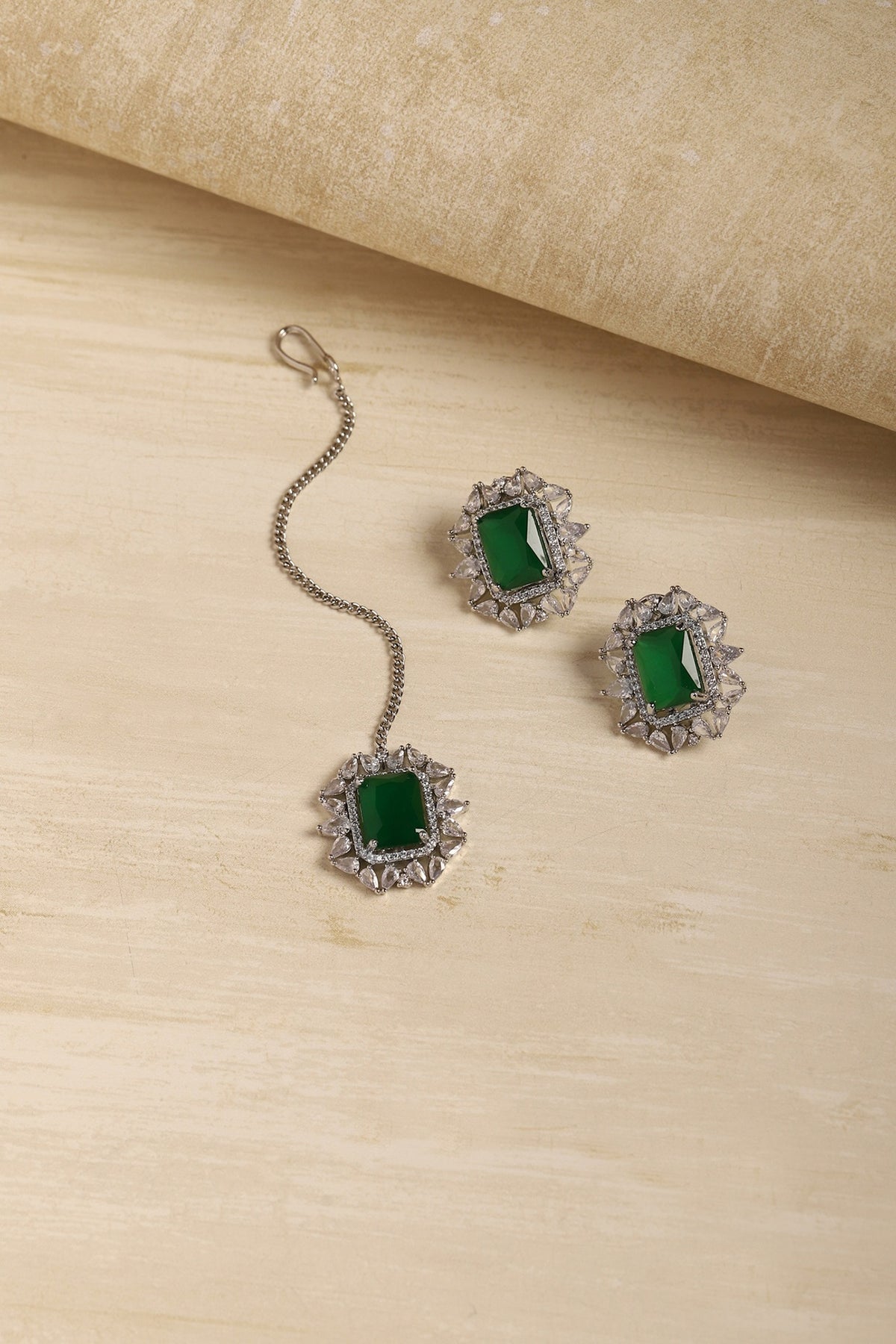 White Finish Zircon Stud Earrings With Maangtikka