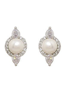 White Finish Pearl & Diamond Necklace Set