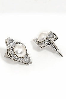 White Finish Pearl & Diamond Necklace Set