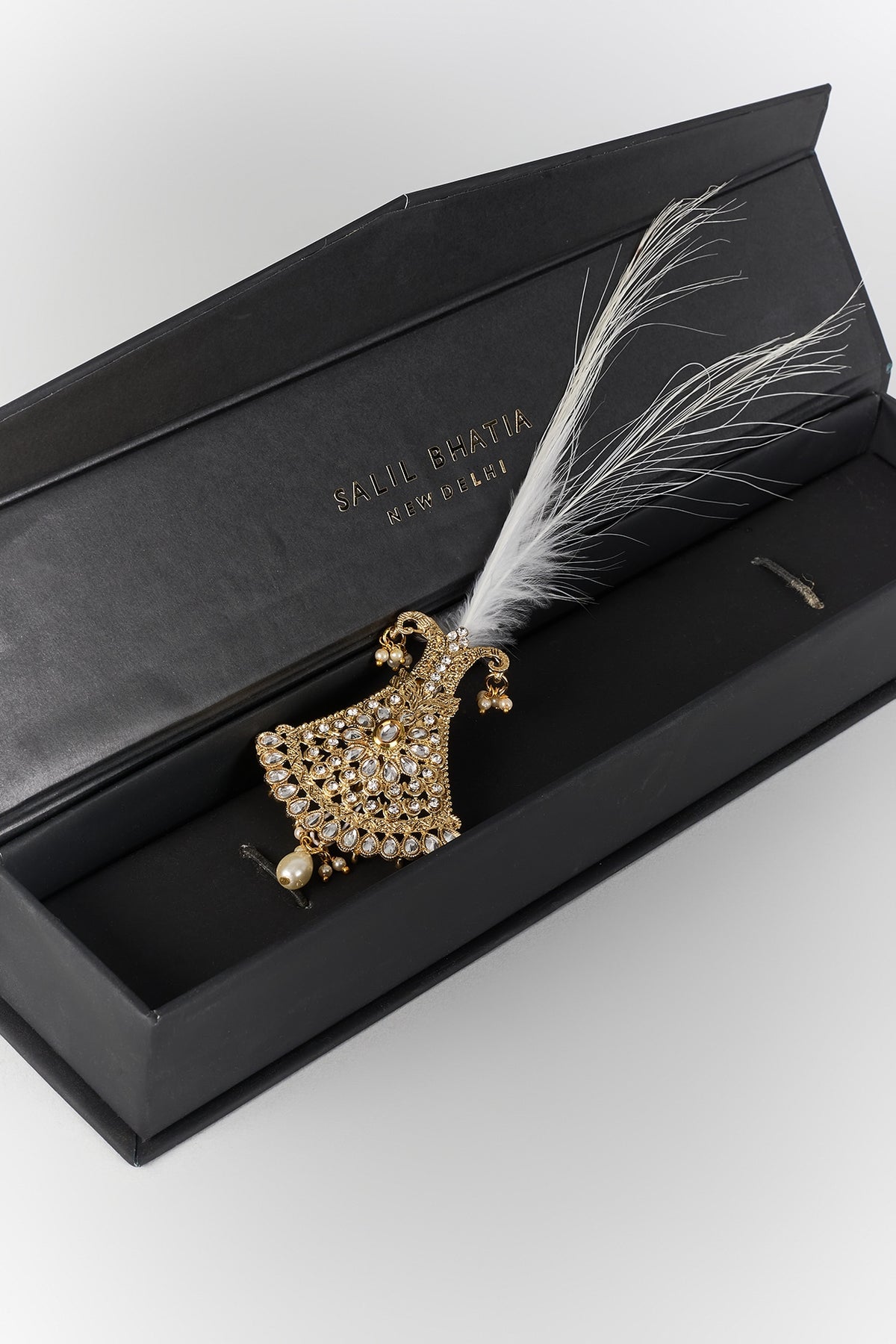 Soft Gold Semi-Precious Kundan & Pearl Feather Kalangi