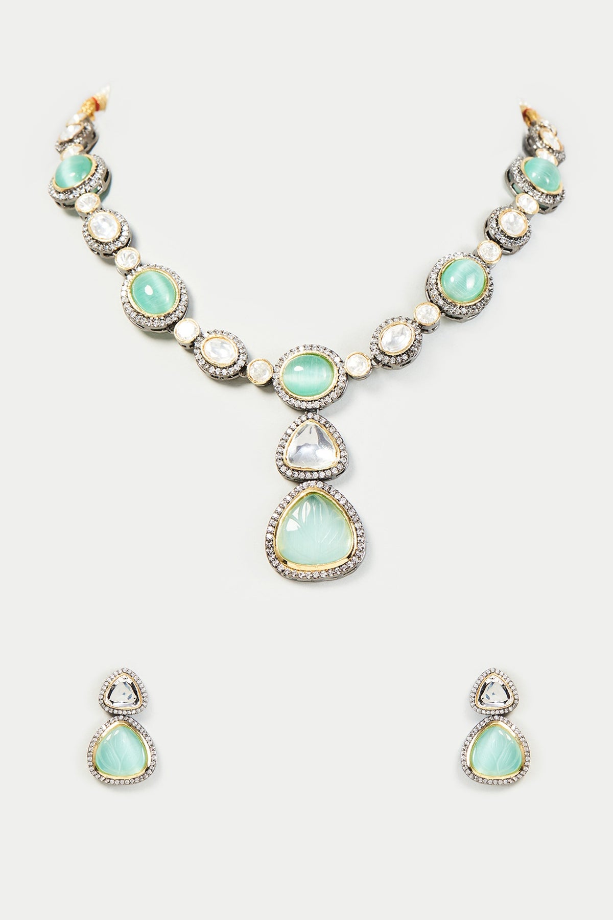 Green & White Stone Necklace Set