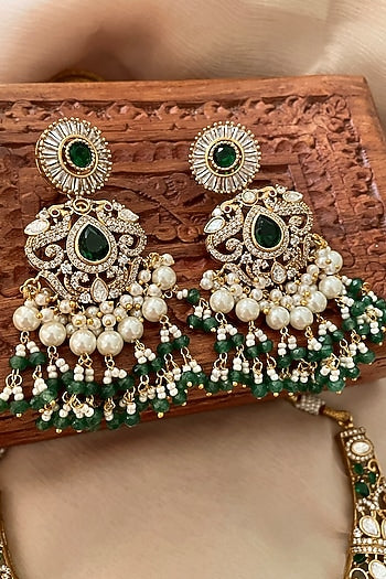 Gold Finish Kundan Polki & Emerald Stone Choker Necklace Set