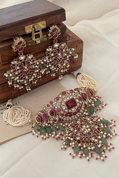 Gold Finish Kundan Polki & Pearl Choker Necklace Set