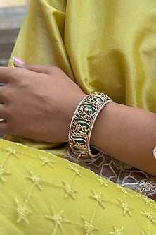 Gold Finish Filigree Work Bangle