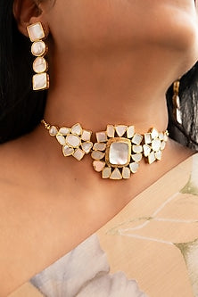 White Mother Of Pearl Choker Necklace Set
