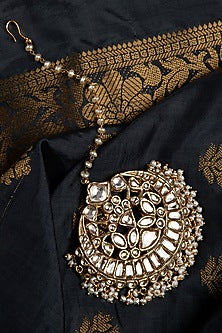 Gold Finish Kundan Polki & Yellow Sapphire Stone Maang Tikka In Sterling Silver
