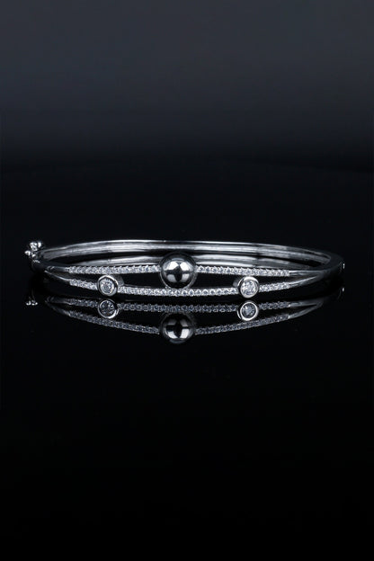 Naaz Embellished Bracelet 