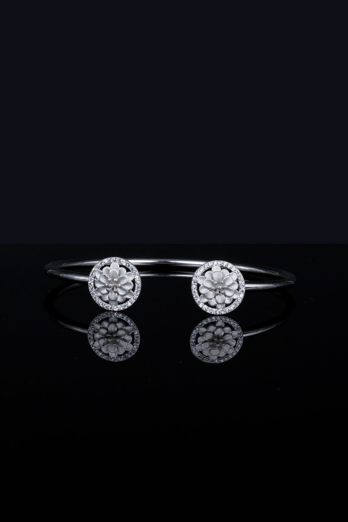 Tarifa Floral Bracelet 