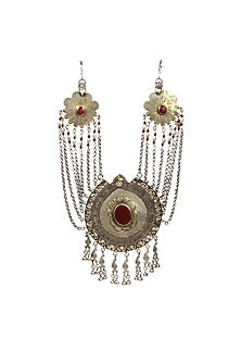 Two-Tone Finish Red Onyx Necklace In Sterling Silver