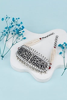 Black Rhodium Finish White Pearl Choker Necklace
