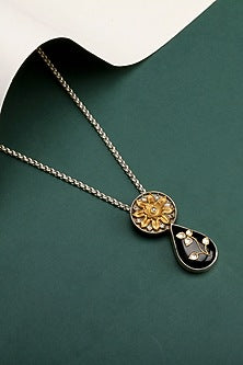 Gold Plated Kundan Polki & Labradorite Stone Floral Pendant Necklace In Sterling Silver