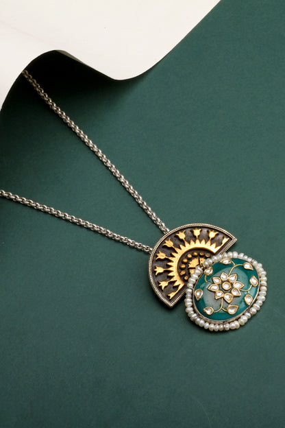 Gold Finish Kundan Polki & Green Onyx Pendant Necklace In Sterling Silver