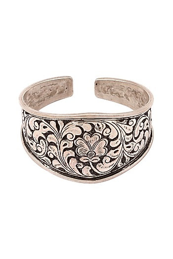 Silver Handcrafted Engraved Oxidized Adjustable Bracelet In Sterling Silver