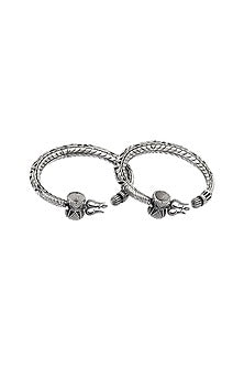 Silver Handcrafted Bacelets In Sterling Silver (Set of 2)