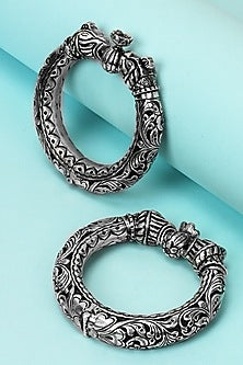 Silver Handcrafted Bacelets In Sterling Silver (Set of 2)