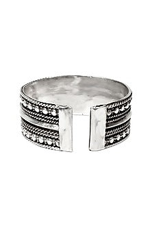 Silver Handcrafted Bacelet In Sterling Silver