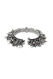 Silver Handcrafted Bacelet In Sterling Silver