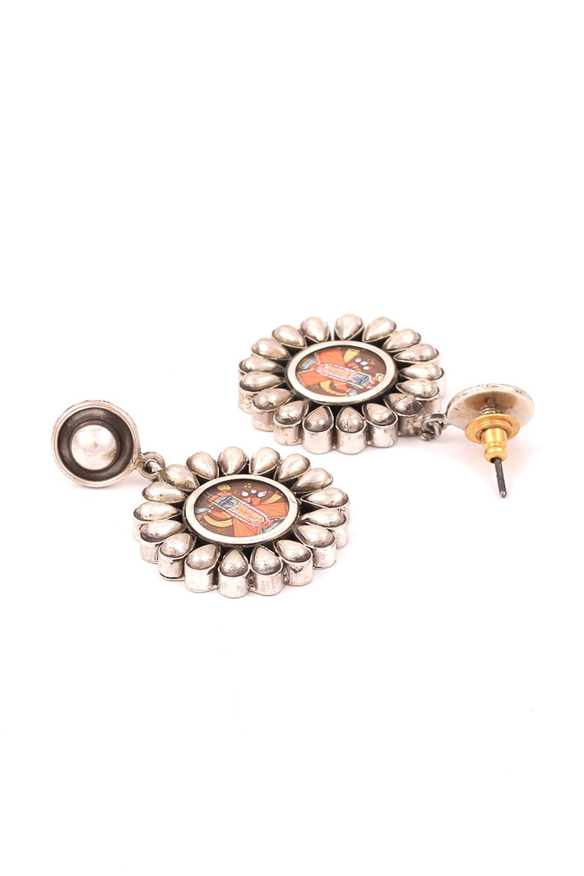 Silver Finish Kundan Handcrafted Dangler Earrings In Sterling Silver