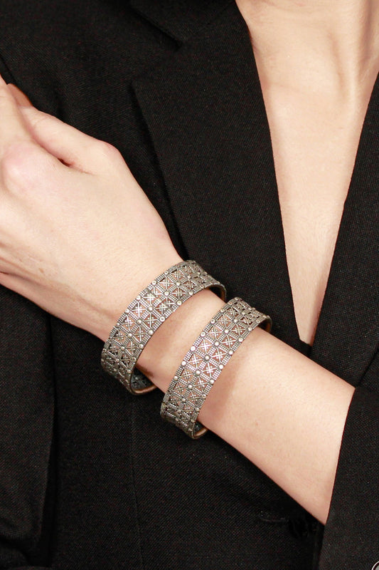 Silver Finish Checker Box Bangle In Sterling Silver (Set of 2)