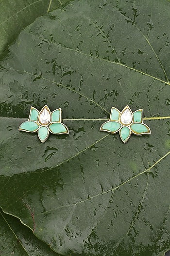 Oxidised Finish Kundan Polki Handcrafted Stud Earrings In Sterling Silver
