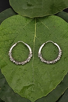 Oxidised Finish Kundan Polki Handcrafted Hoop Earrings In Sterling Silver