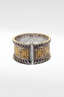 Two Tone Finish Bangle in Silver
